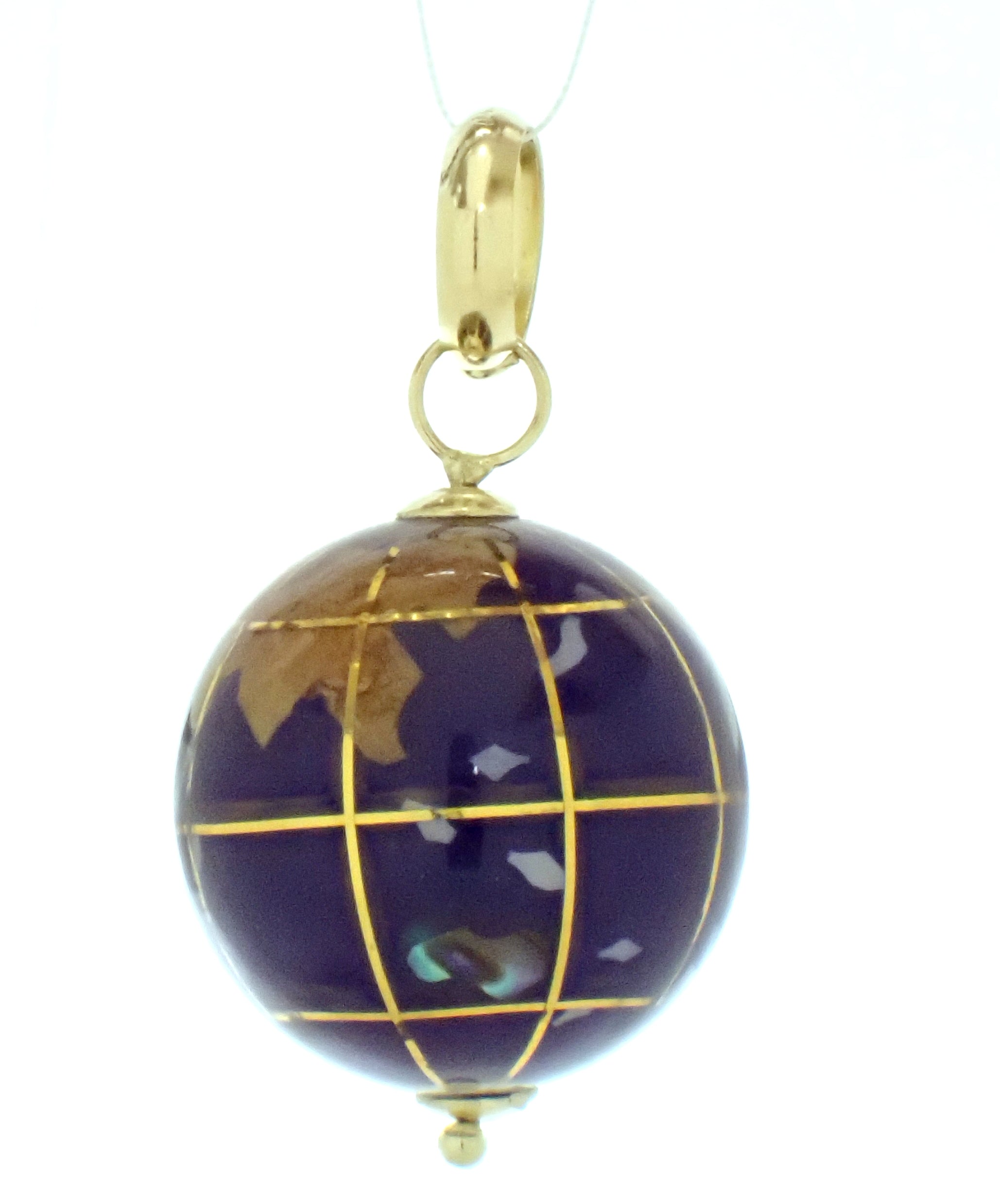 14 Karat Yellow Gemstone Pendant