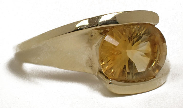 10 Karat Yellow Citrine Fashion Ring