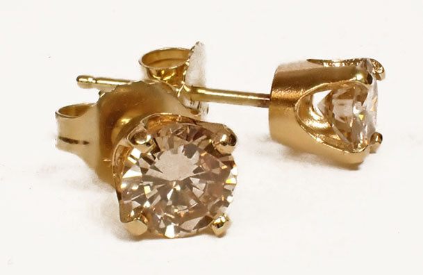 14 Karat Yellow Diamonds Stud Earring