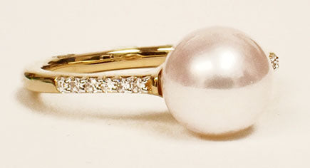 14 Karat Yellow Pearl Ring