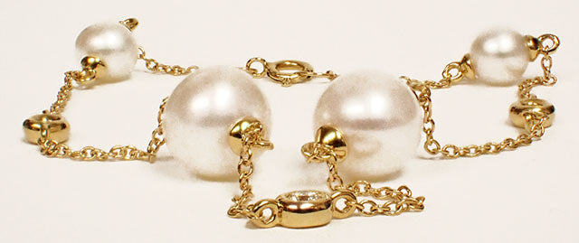 14 Karat Yellow Pearl Bracelet