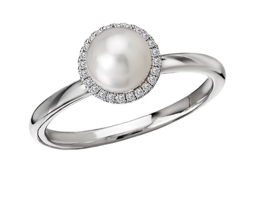 14 Karat White Pearl Ring