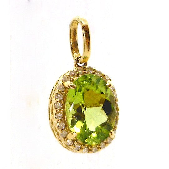 14 Karat Yellow Peridot Pendant