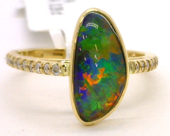 14 Karat Yellow Opal Ring