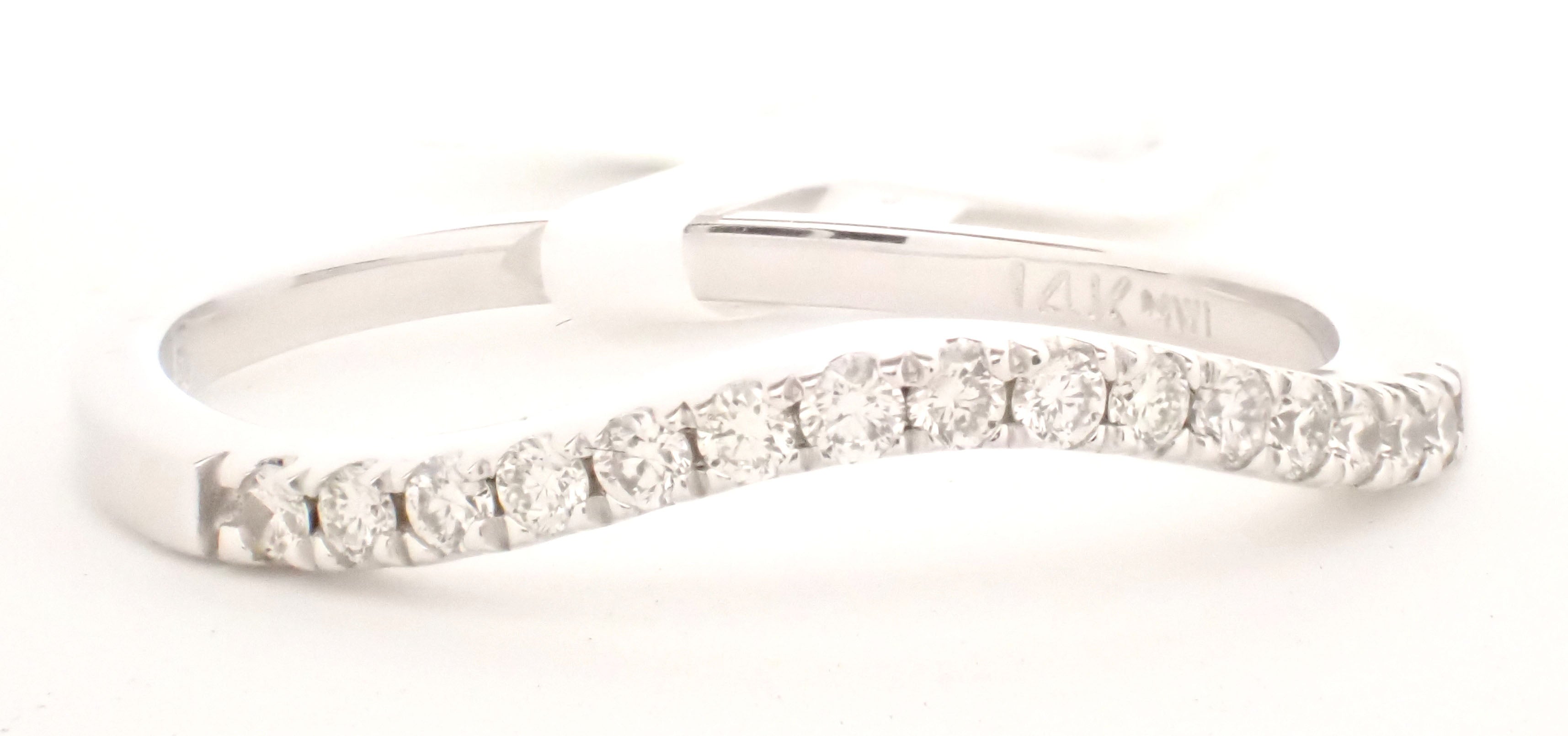 Diamond Wedding Bands  -  Women'