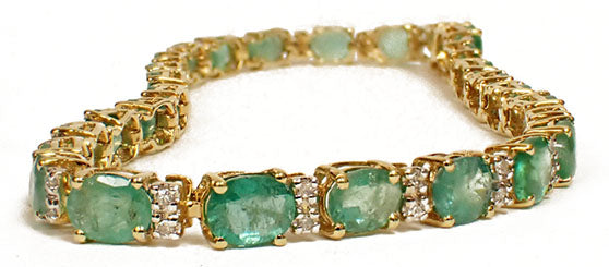 14 Karat Yellow Emerald Bracelet