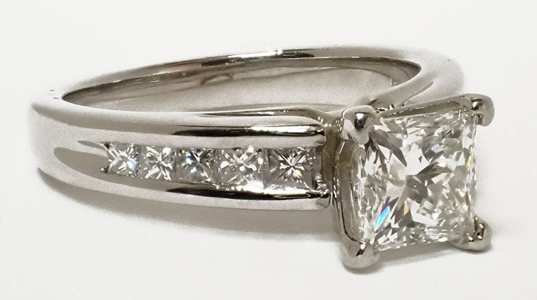 Platinum Diamond Engagement Ring